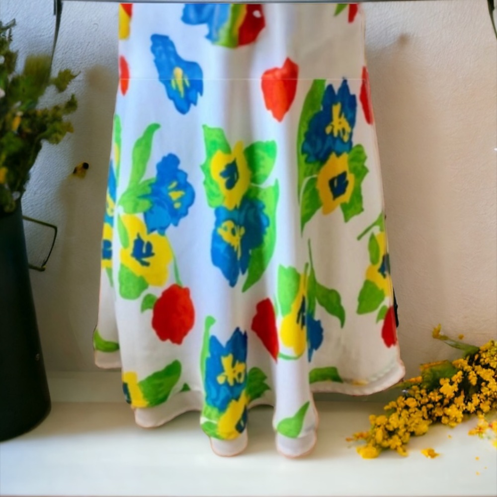 GG Caftly 90's Floral Skater Dress Size Medium - Picture 6 of 8